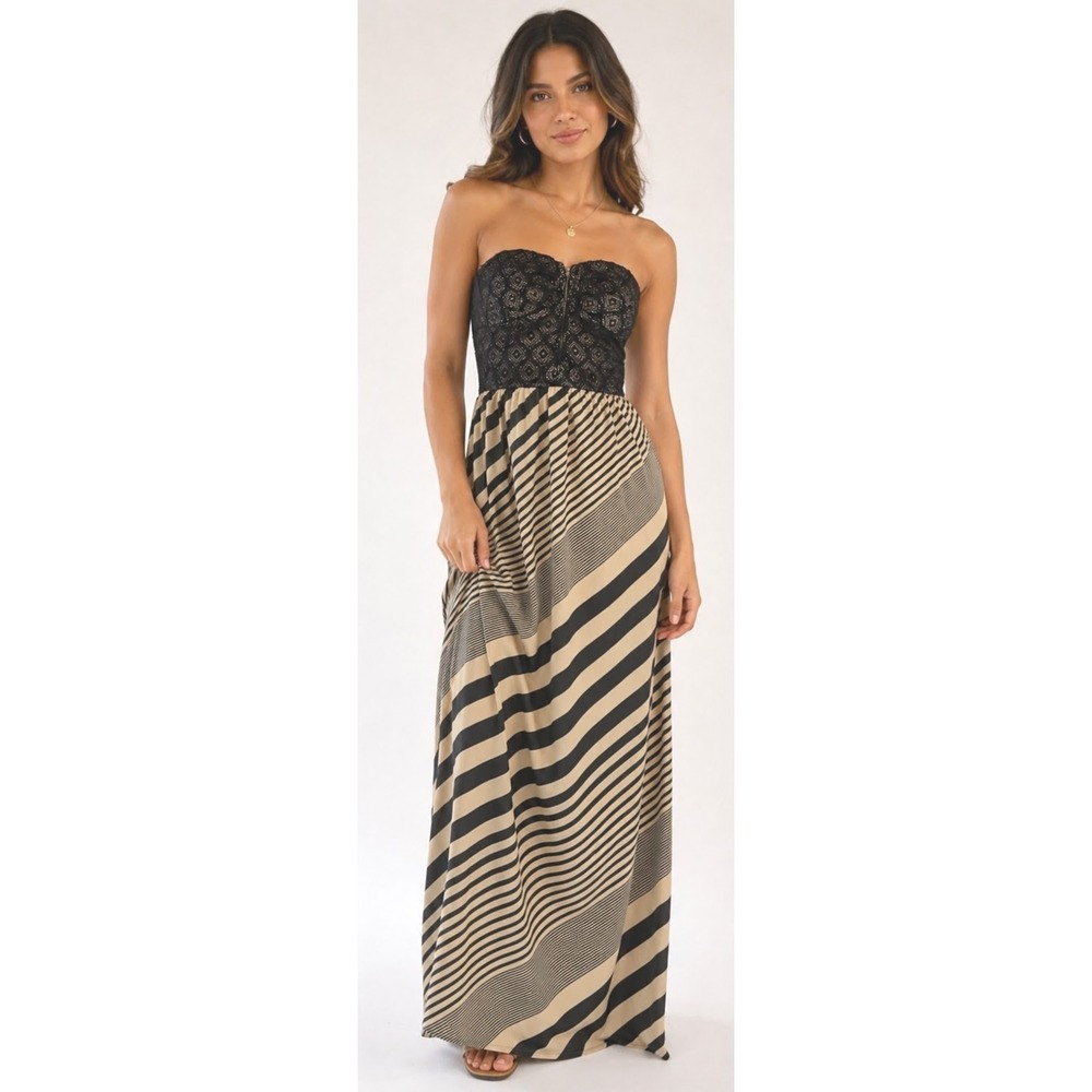Y2K Strapless Lace Crochet Bodice Maxi Dress L Empire Waist Whimsigoth Dark Fem